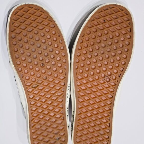 Vans x Stranger Things Surfer Boy Pizza Check Skate Shoes Women Size 9 (7.5 Men) - Picture 12 of 14